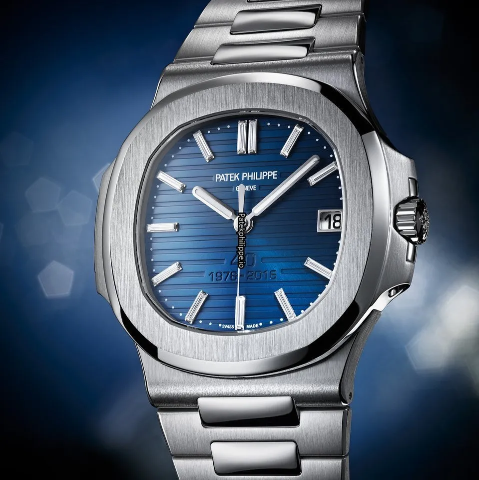 Patek Philippe Nautilus 5711/1p-001 40MM Platinum Case Automatic