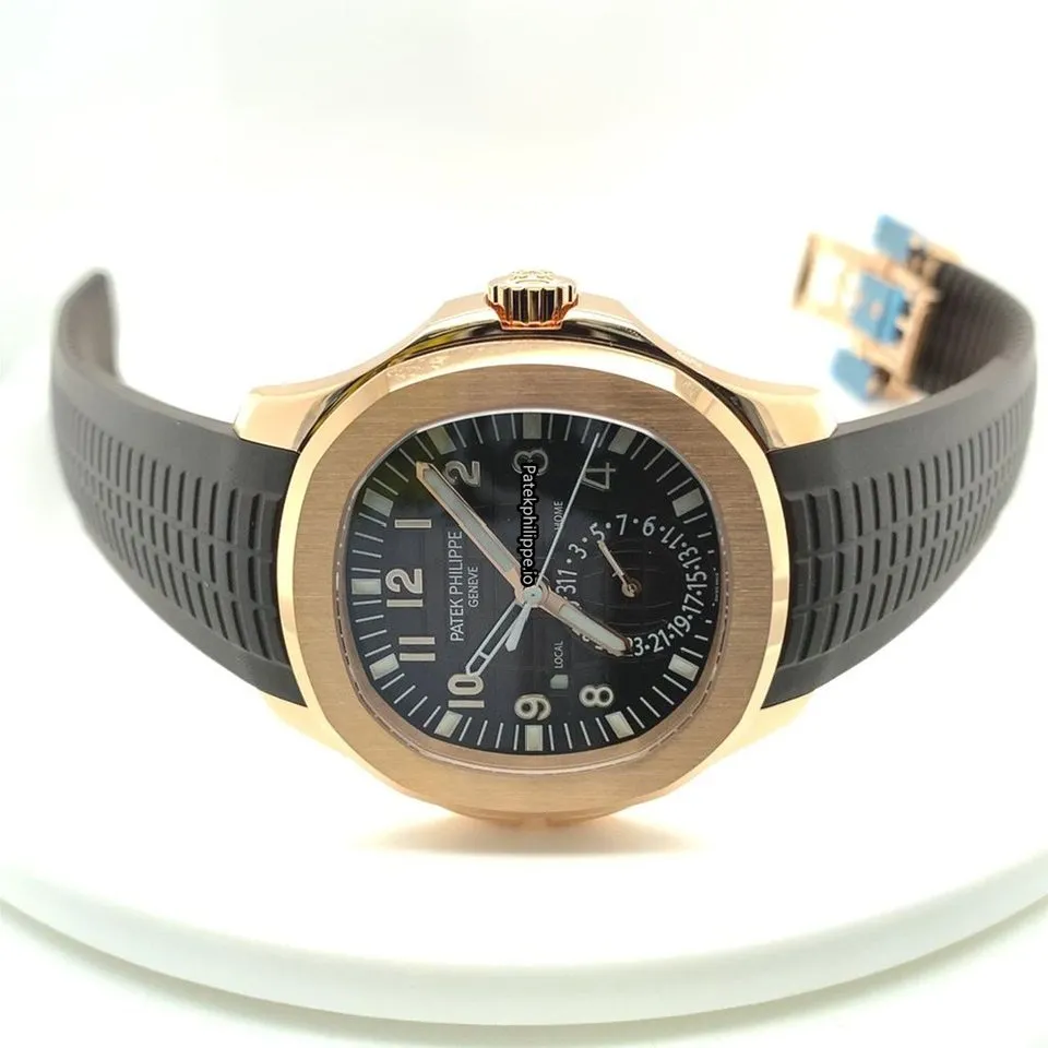 Alternative view of Patek Philippe Aquanaut 5164r-001 40.8MM Rose Gold Case Automatic