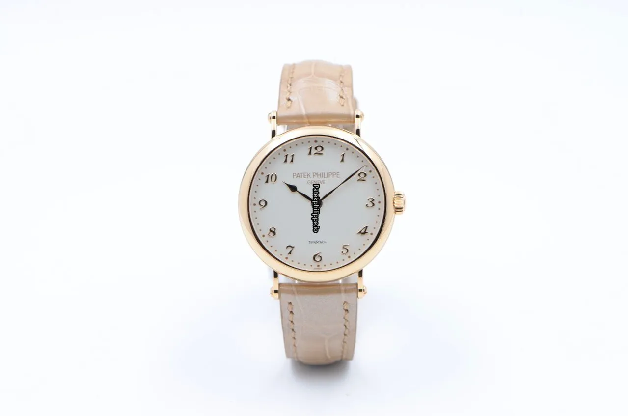Alternative view of Patek Philippe Calatrava 7200r-001 34.6MM Rose Gold Case Automatic