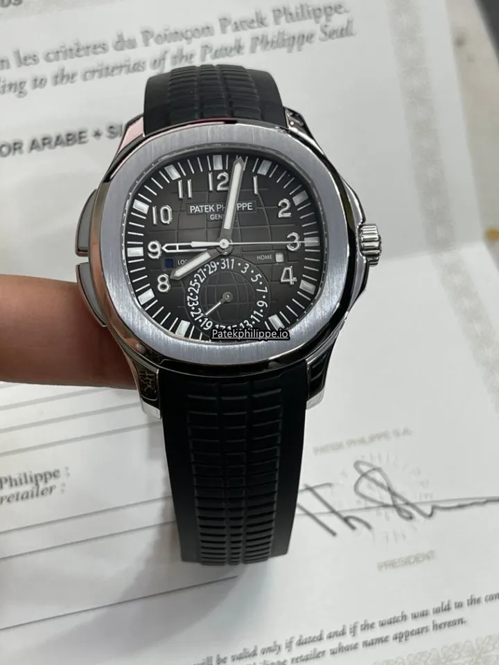 Alternative view of Patek Philippe Aquanaut 5164a-001 40.8MM Steel Case Automatic