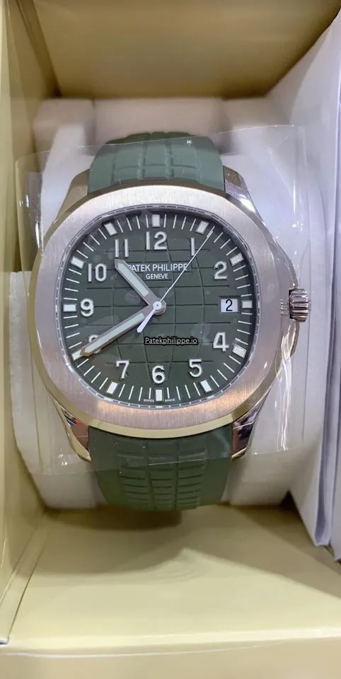 Patek Philippe Aquanaut 5168g-010 42.2MM White Gold Case Automatic
