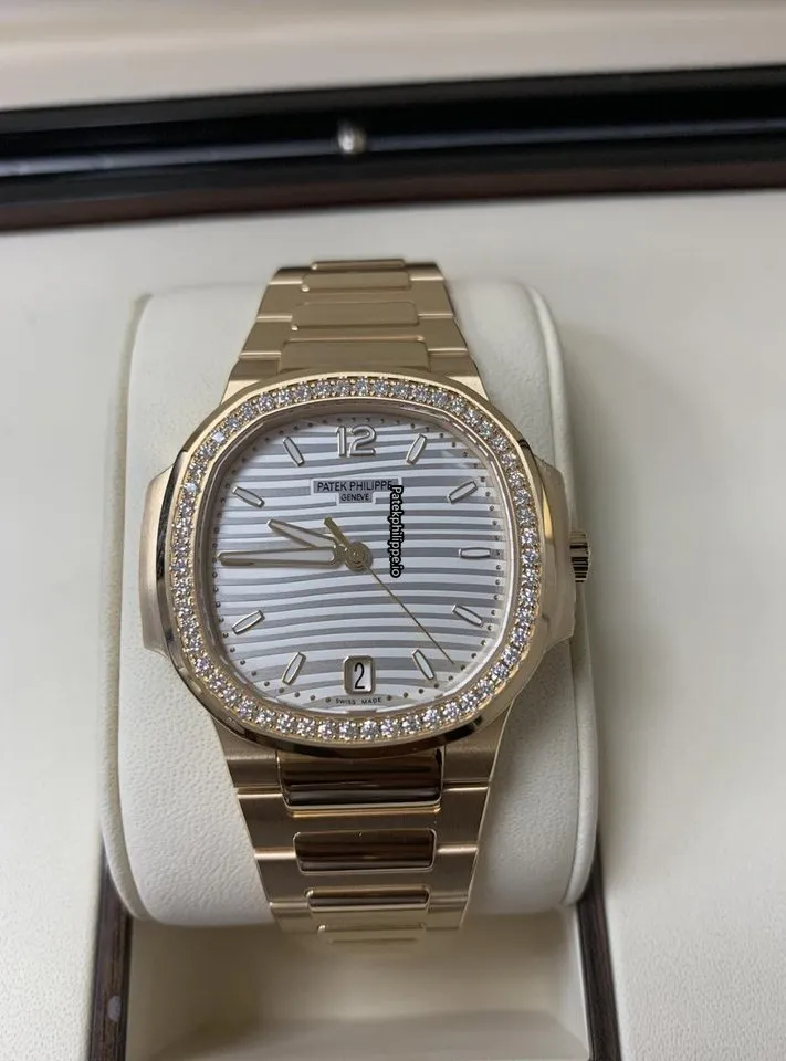 Patek Philippe Nautilus 7118/1200r-001 35.2MM Rose Gold Case Automatic