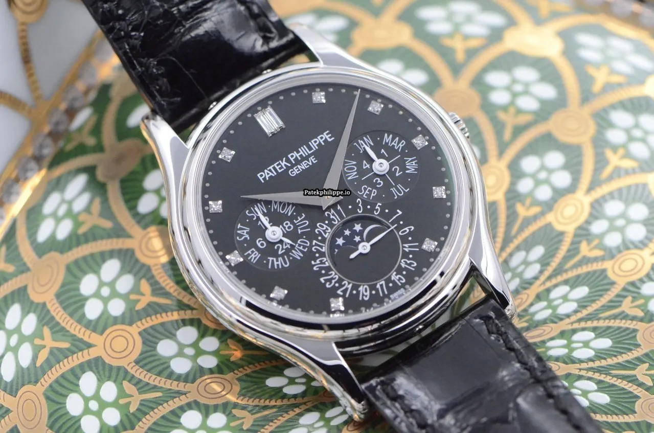 Patek Philippe Perpetual Calendar 5140p-013 37.2MM Platinum Case Automatic