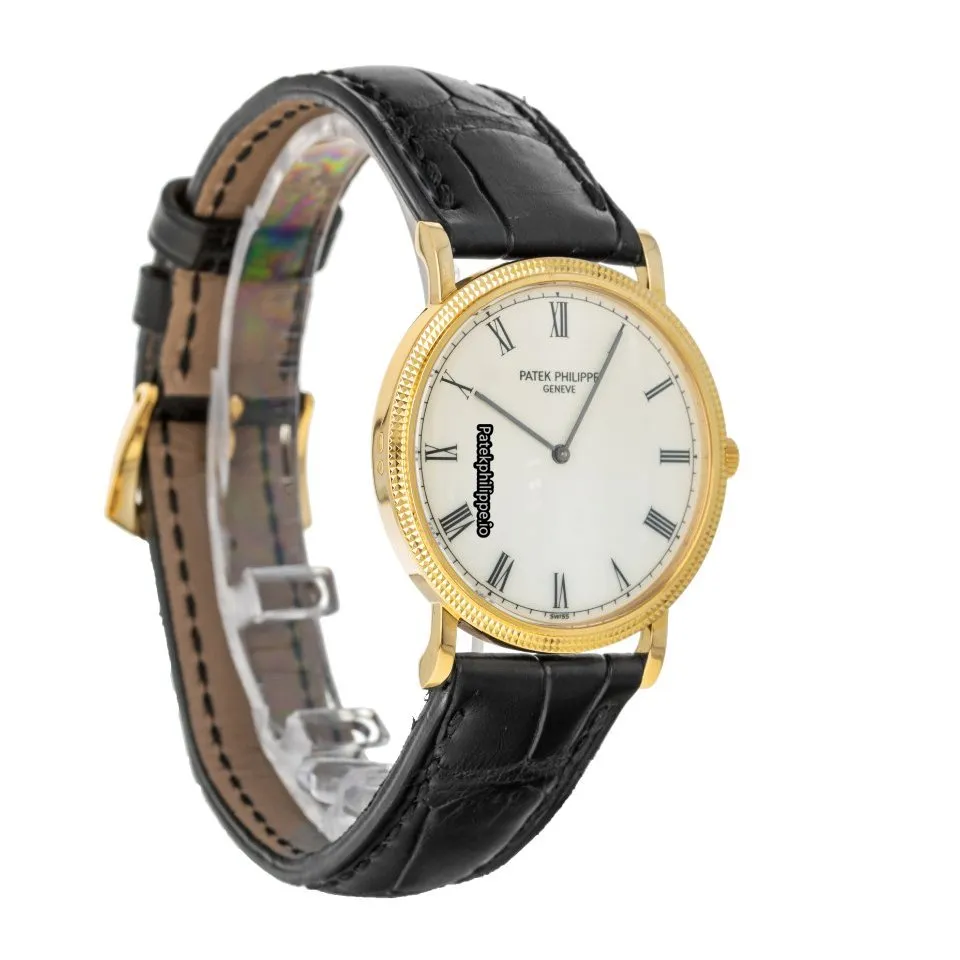 Alternative view of Patek Philippe Calatrava 3520d 32MM Yellow Gold Case Manual Winding