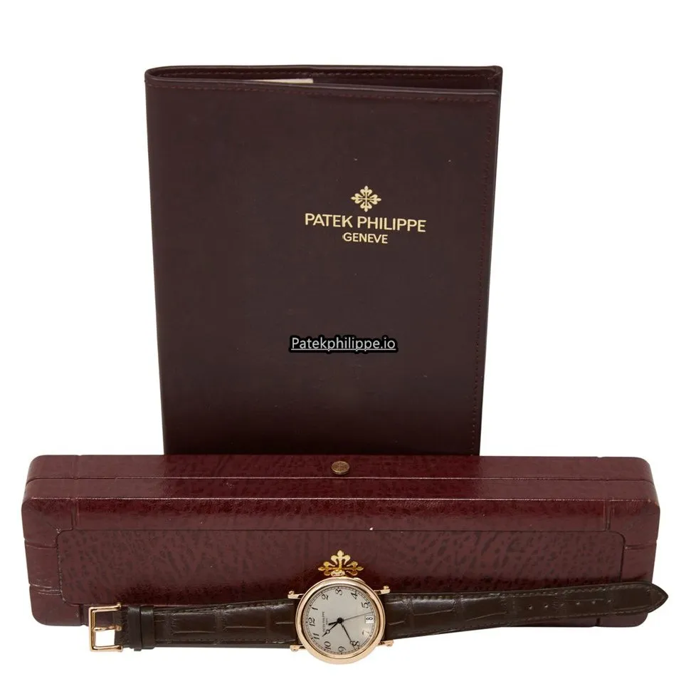 Alternative view of Patek Philippe Calatrava 5053r Rose Gold Case Automatic