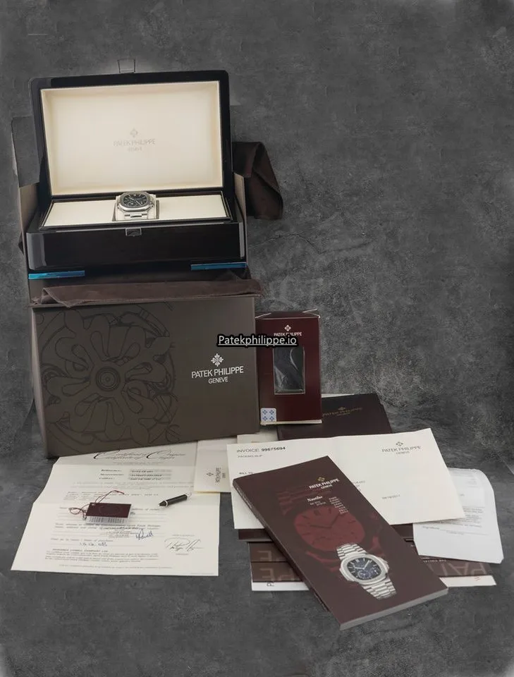 Alternative view of Patek Philippe Nautilus 5712/1a-001 40x38MM Steel Case Automatic