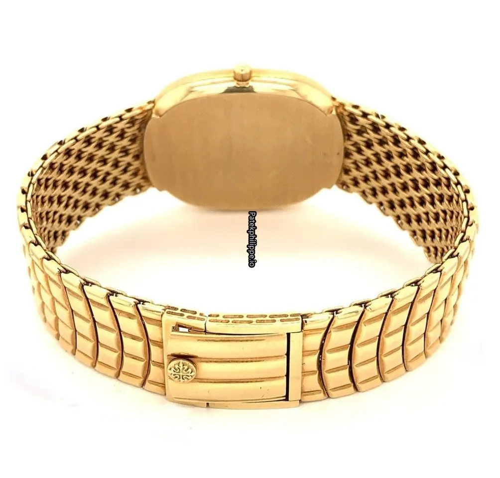 Alternative view of Patek Philippe Golden Ellipse 3738j 35.1x31MM Yellow Gold Case Automatic