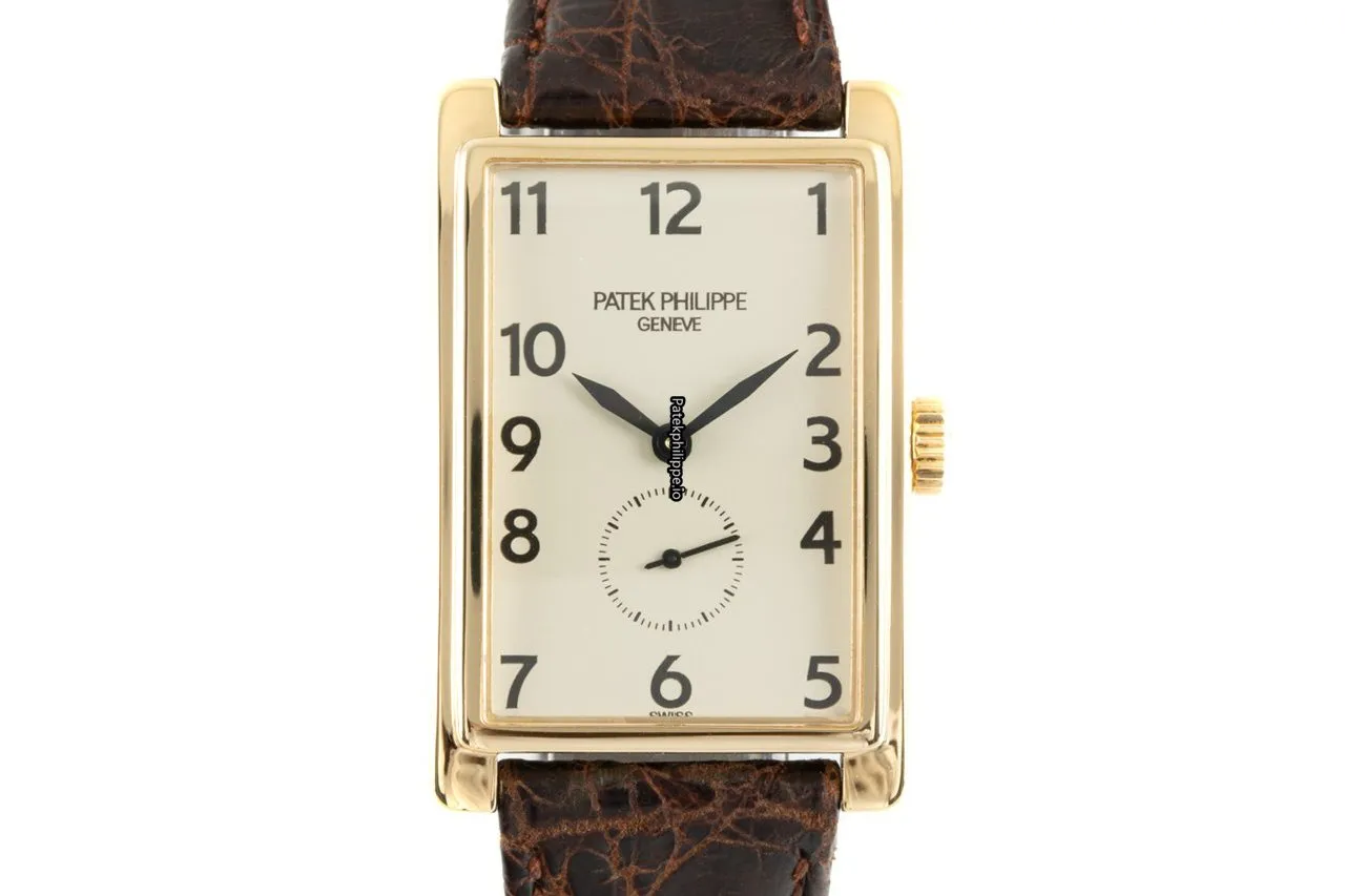 Patek Philippe Gondolo 5009 32.5x25.5MM Yellow Gold Case Manual Winding