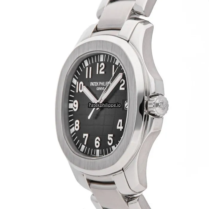 Alternative view of Patek Philippe Aquanaut 5167/1a-001 40MM Steel Case Automatic
