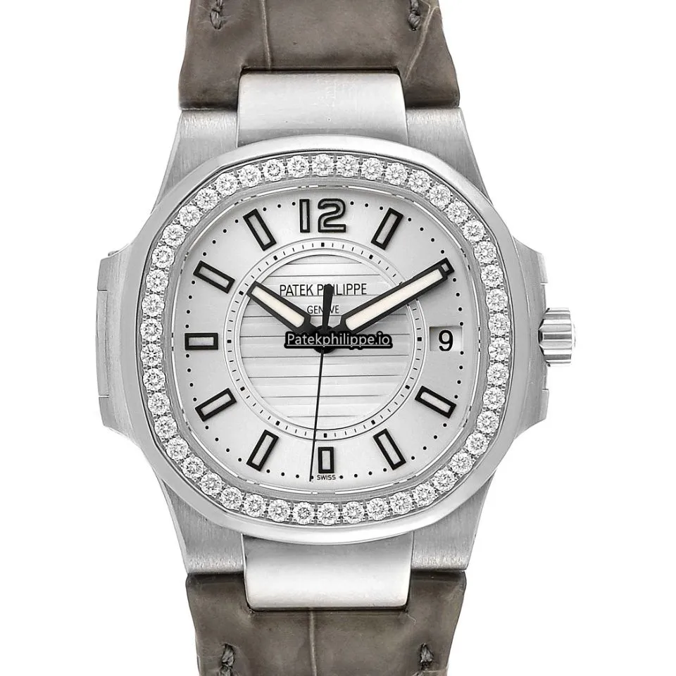 Alternative view of Patek Philippe Nautilus 7010g 32MM White Gold Case Quartz