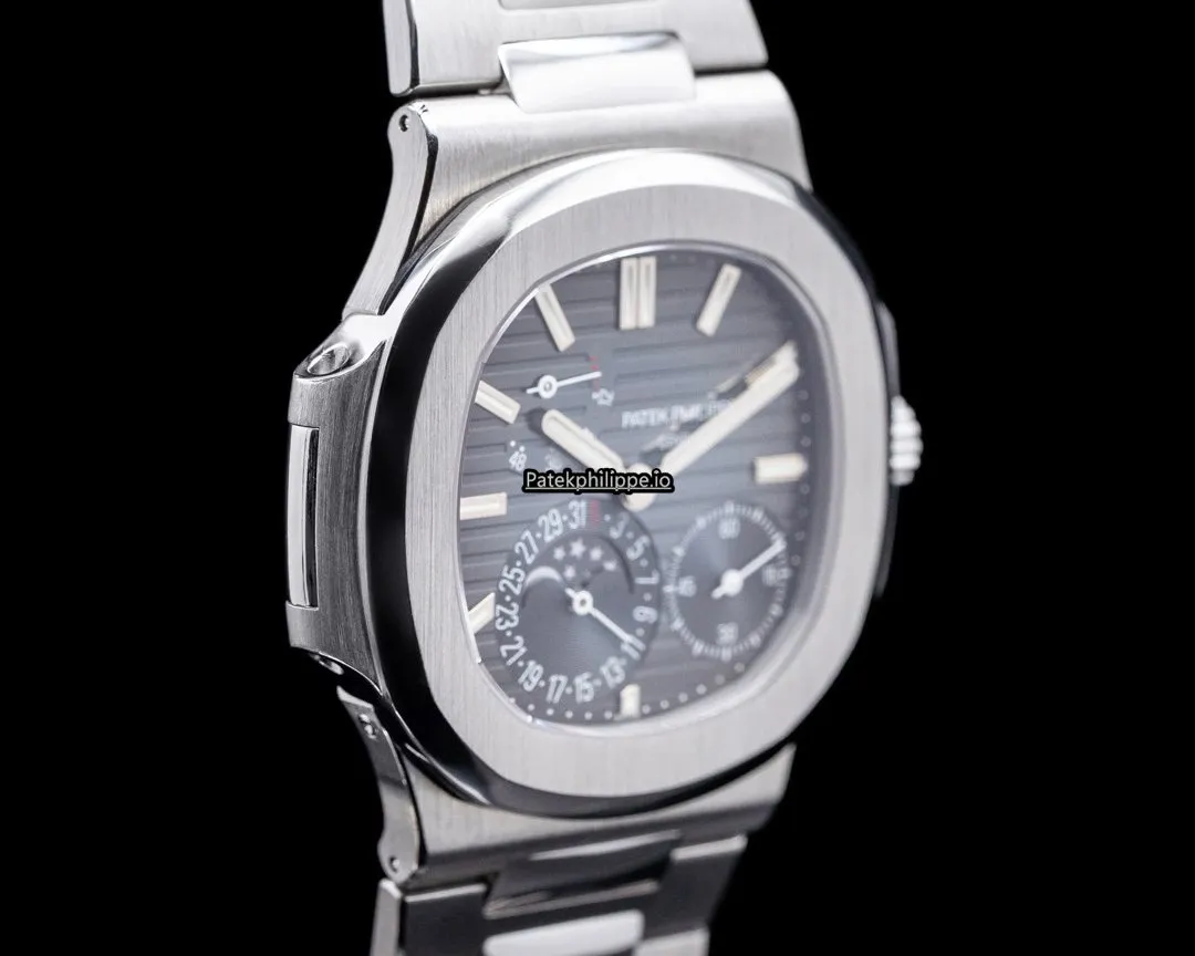 Patek Philippe Nautilus 5712/1a-001 43MM Steel Case Automatic