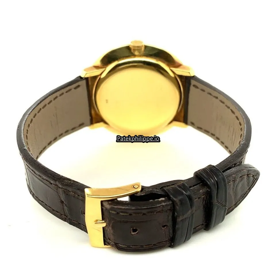 Alternative view of Patek Philippe Calatrava Patek 2572j 36MM Yellow Gold Case Manual Winding