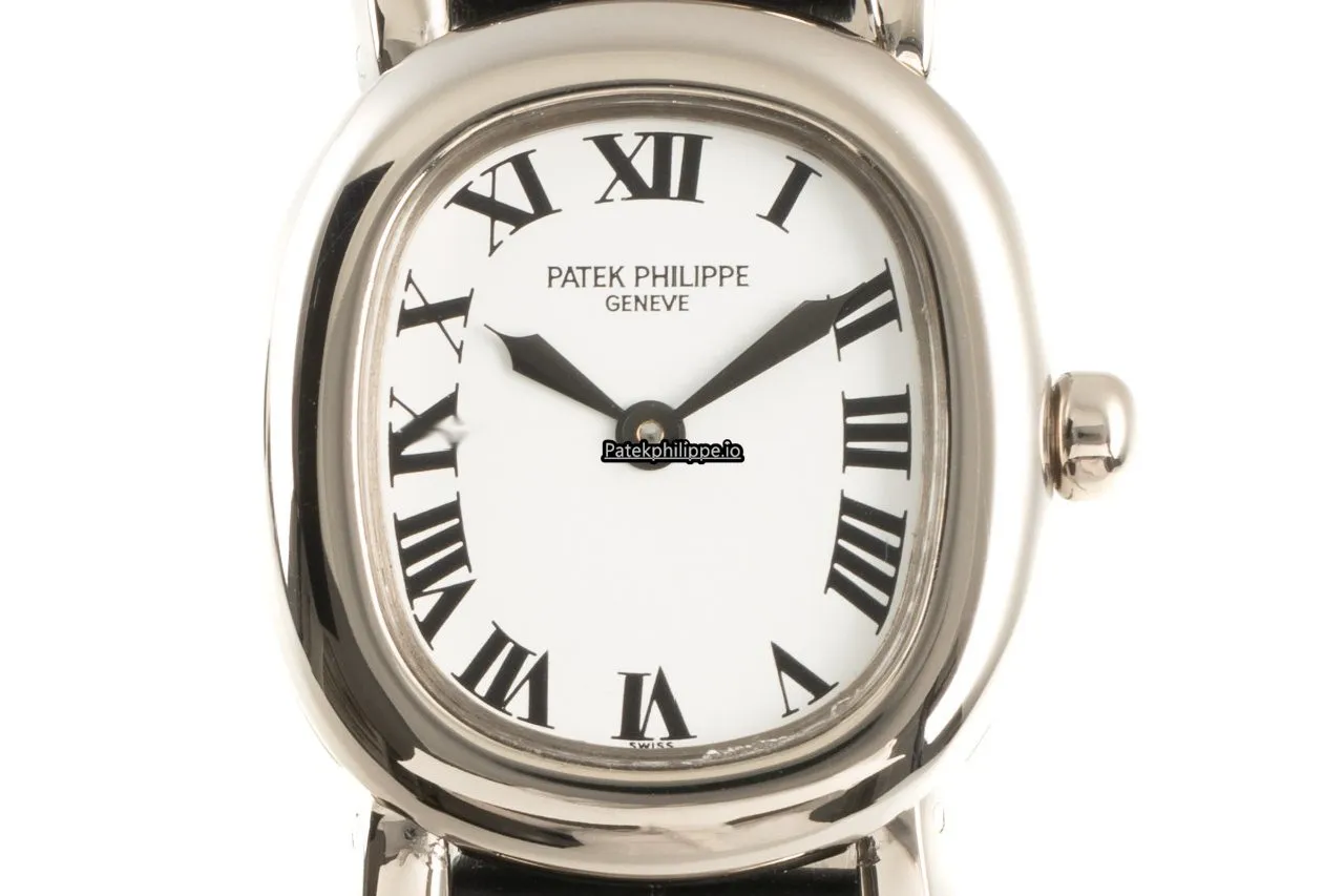Patek Philippe Golden Ellipse 4830 25x22.5MM White Gold Case Quartz