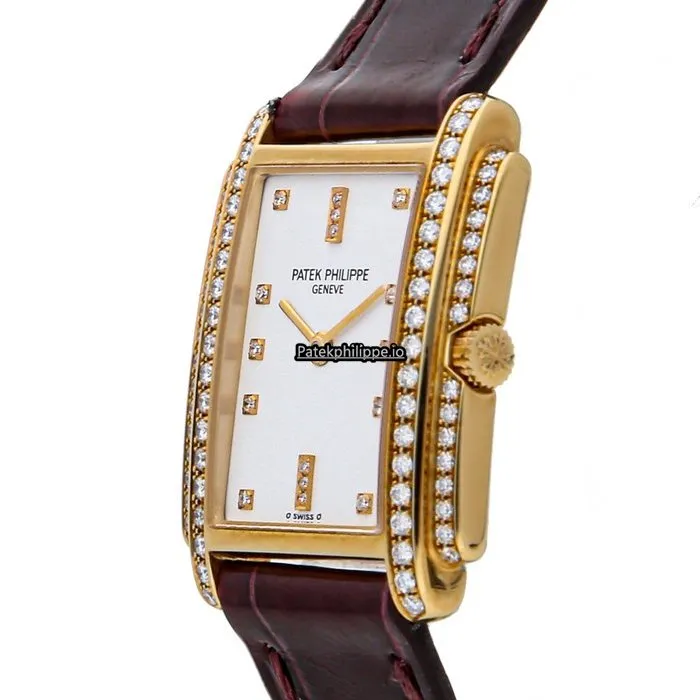 Alternative view of Patek Philippe Gondolo 4825j 22MM Yellow Gold Case Quartz