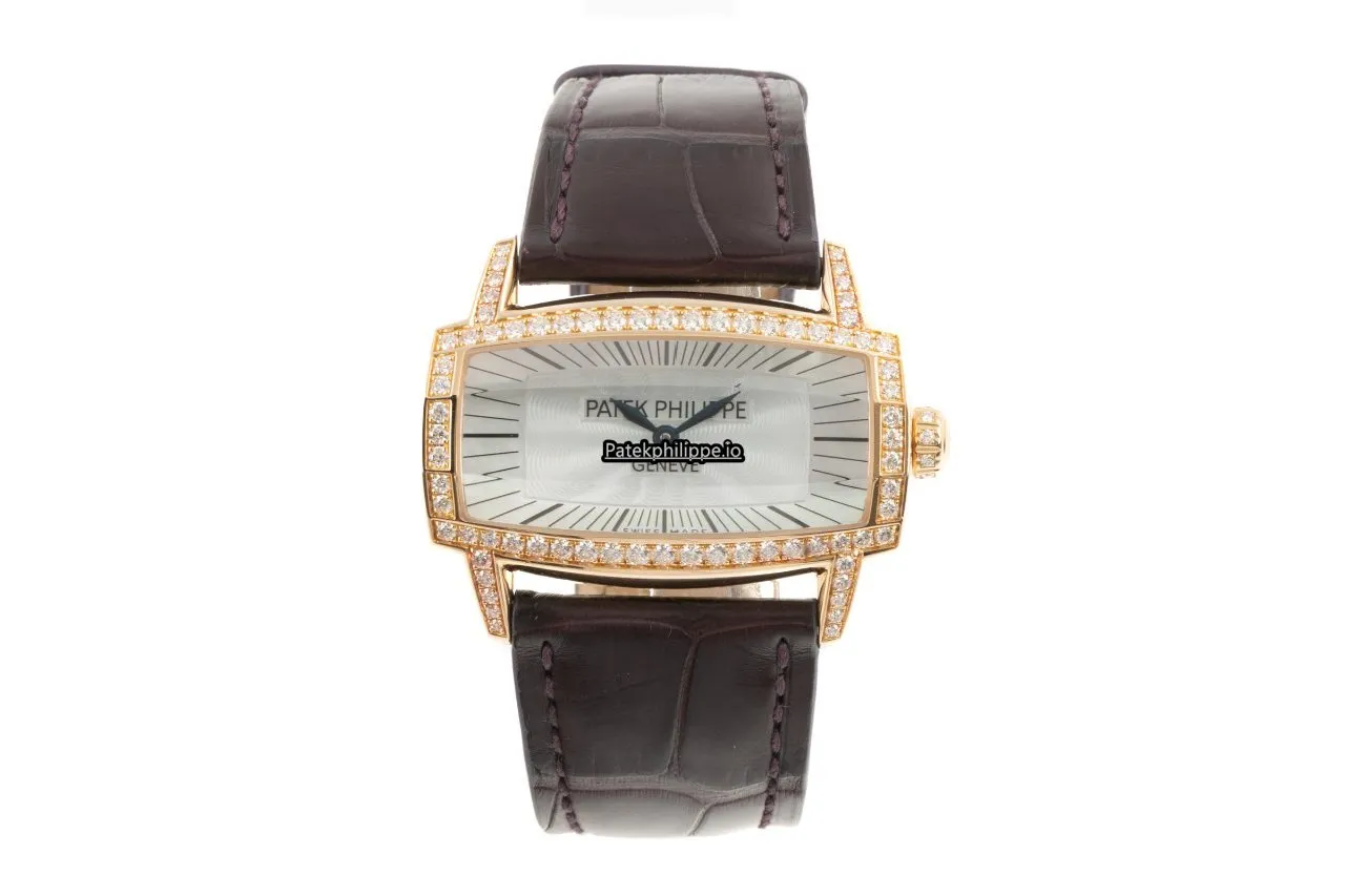 Alternative view of Patek Philippe Gondolo 4981r-001 22.5x36.5MM Yellow Gold Case Quartz