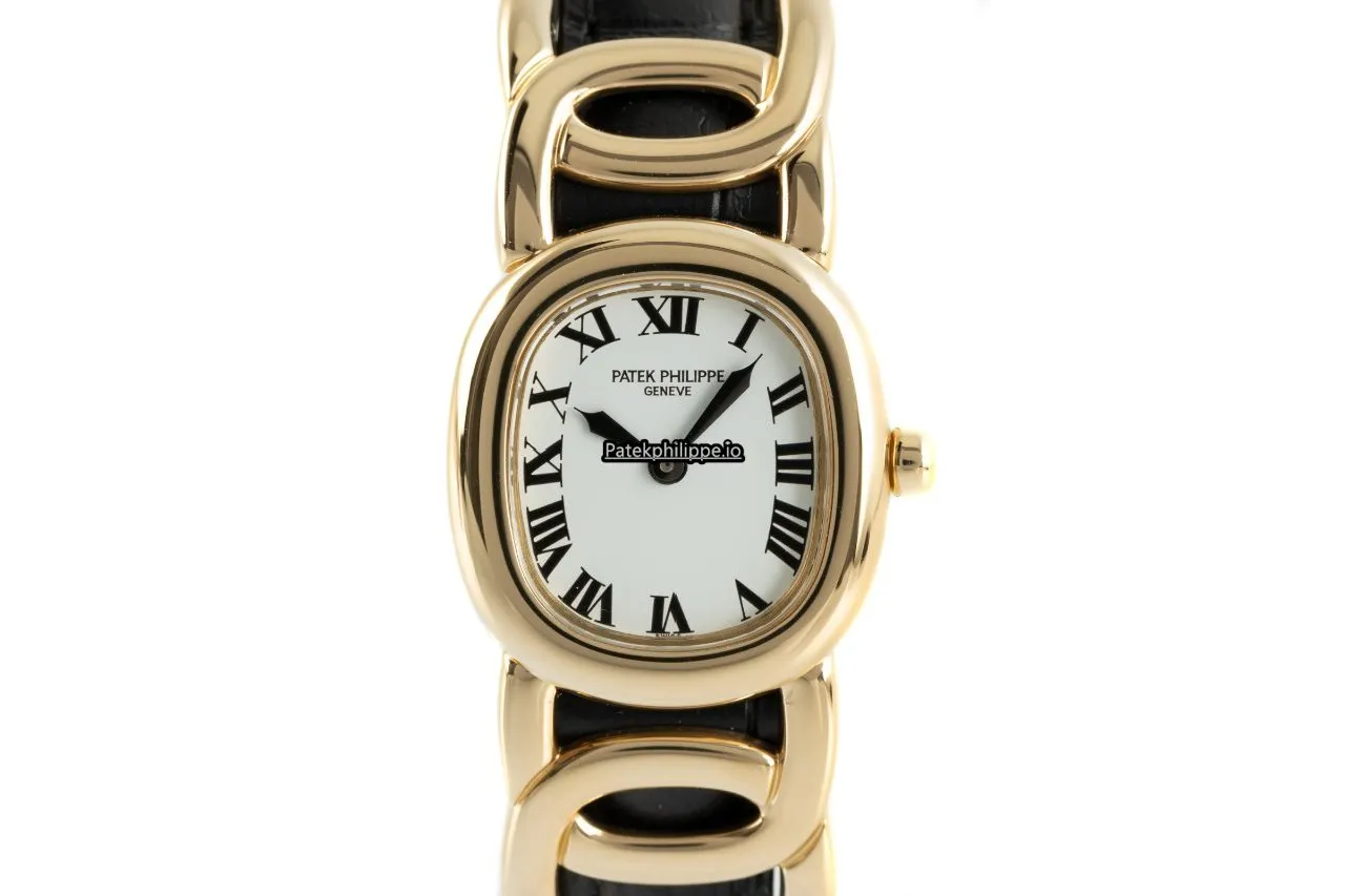 Patek Philippe Golden Ellipse 4830 25.5x23MM Yellow Gold Case Quartz