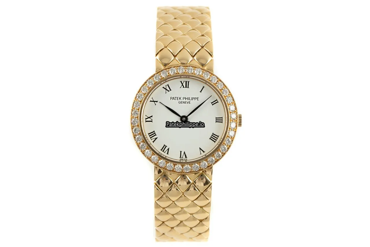 Alternative view of Patek Philippe Calatrava Jan-21 26MM Yellow Gold Case Quartz