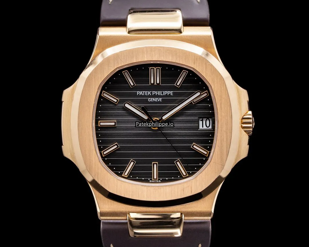 Patek Philippe Nautilus 5711r-001 43MM Rose Gold Case Automatic