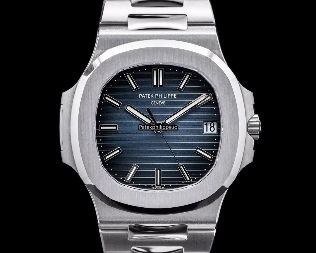 Patek Philippe Nautilus 5711/1a-001 38MM Steel Case Automatic