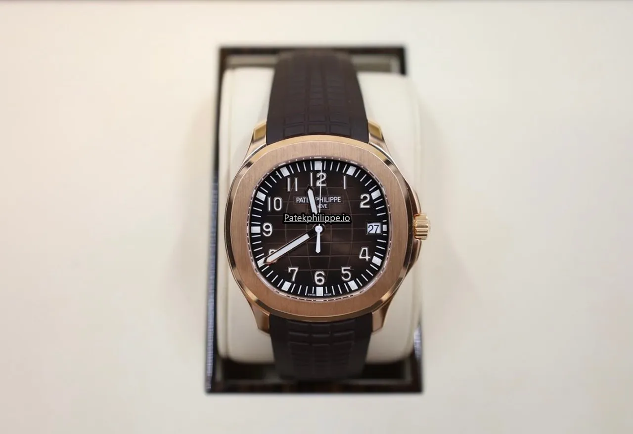 Patek Philippe Aquanaut 5167r 40MM Rose Gold Case Automatic