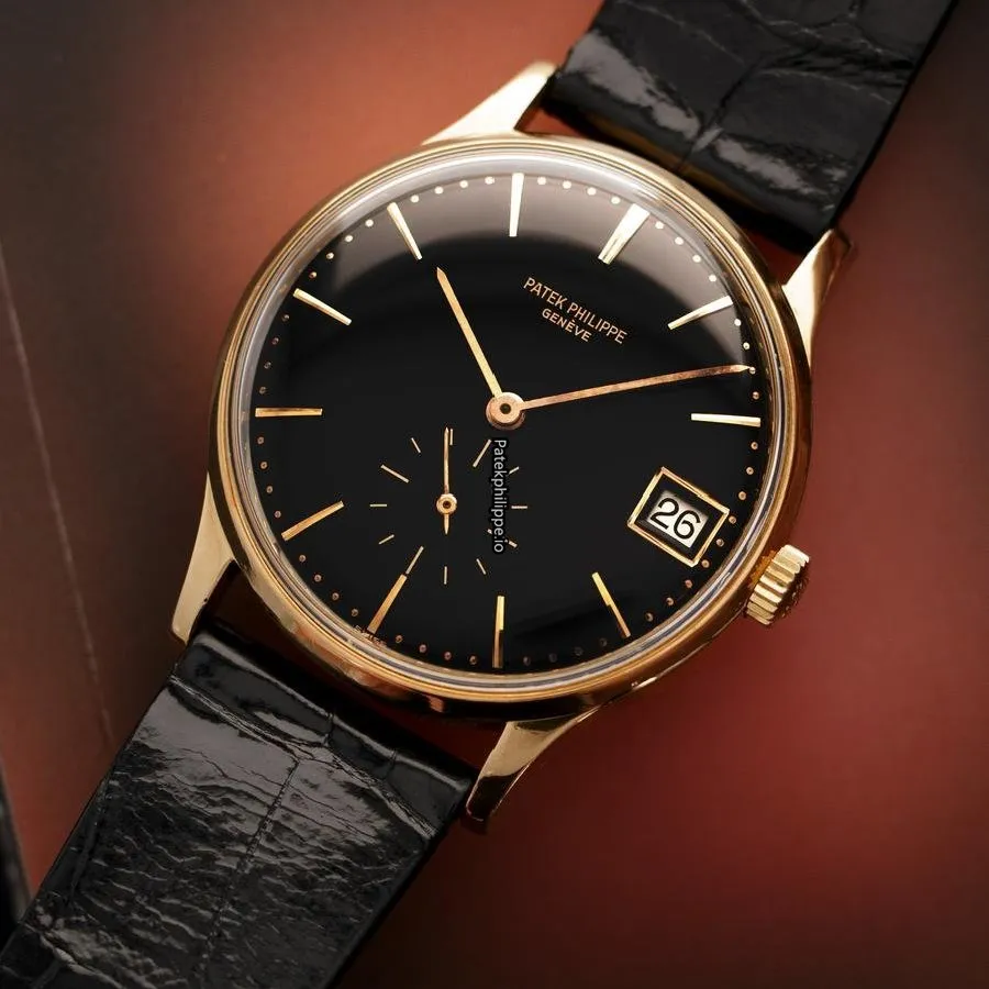 Alternative view of Patek Philippe Calatrava 3514 33.5MM Yellow Gold Case Automatic