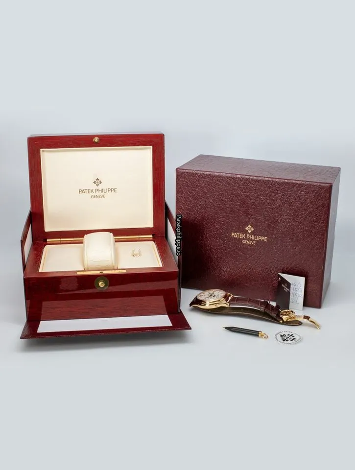 Alternative view of Patek Philippe Annual Calendar 5146j-001 39MM Yellow Gold Case Automatic