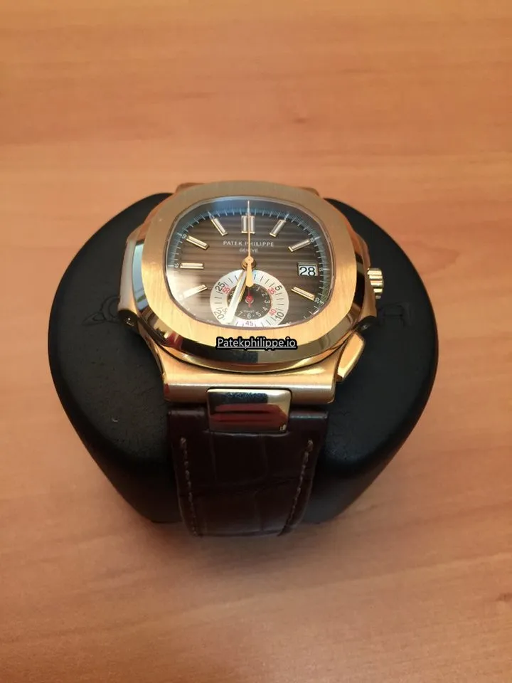 Alternative view of Patek Philippe Nautilus 5980r-001 Rose Gold Case Automatic