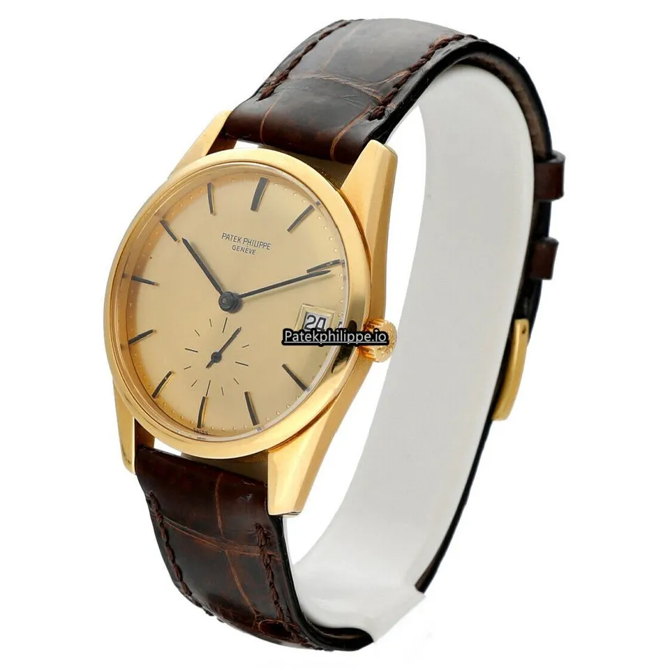 Alternative view of Patek Philippe Calatrava 33MM Yellow Gold Case Automatic
