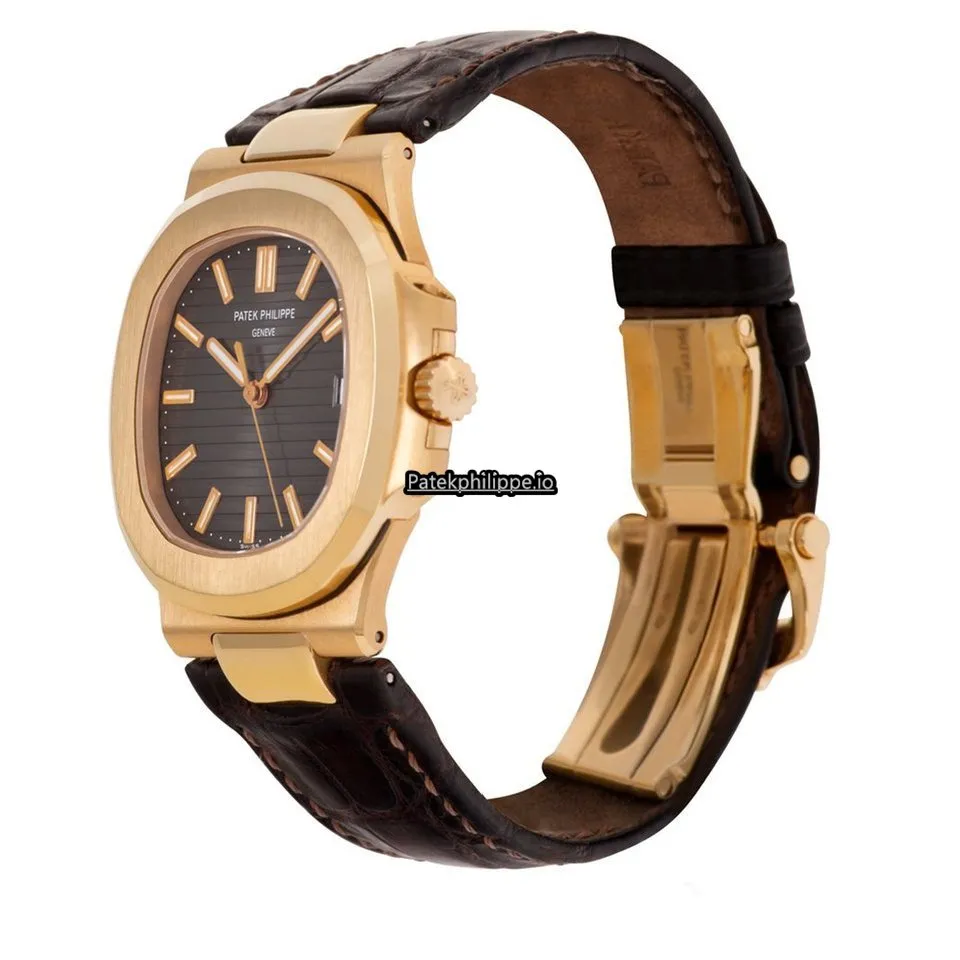 Alternative view of Patek Philippe Nautilus 5711r-001 41MM Rose Gold Case Automatic