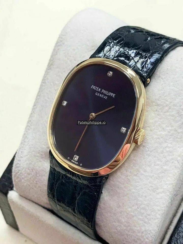 Alternative view of Patek Philippe Golden Ellipse 3748 27x32MM Yellow Gold Case Manual Winding