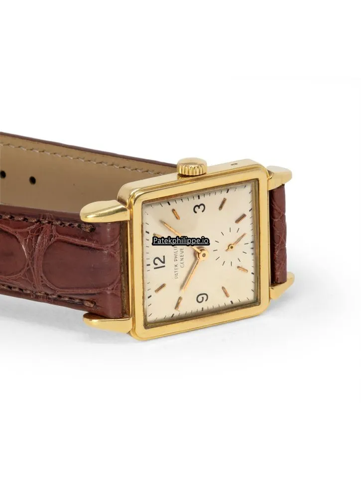 Alternative view of Patek Philippe 2422 28.5MM Yellow Gold Case Manual Winding