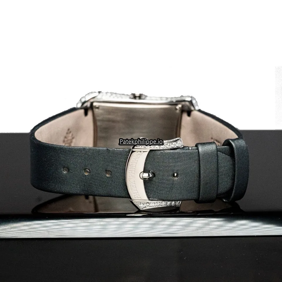 Alternative view of Patek Philippe Gondolo 4973g-001 27.4x39.7MM White Gold Case Quartz