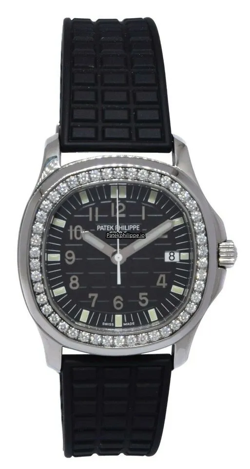 Alternative view of Patek Philippe Aquanaut 5067a-001 35.6MM Steel Case Automatic