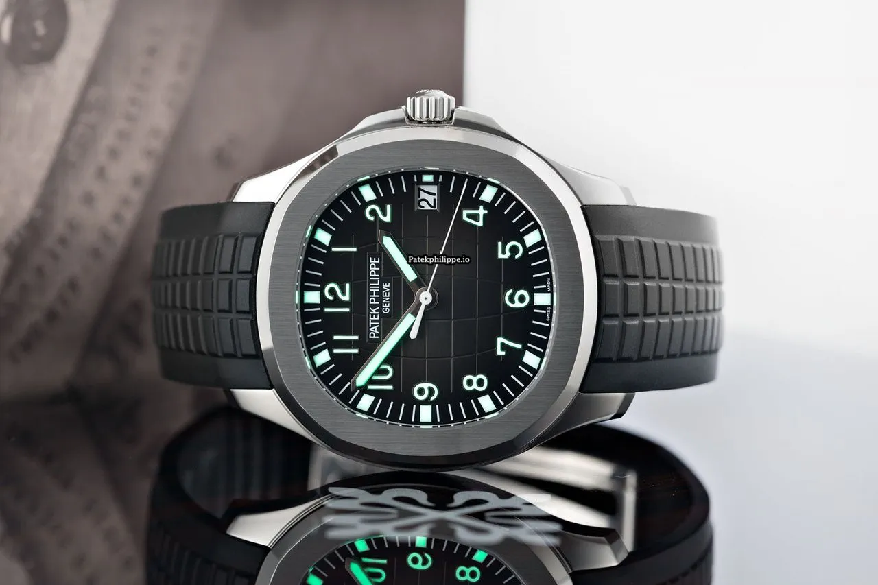 Patek Philippe Aquanaut 5167a-001 40MM Steel Case Automatic