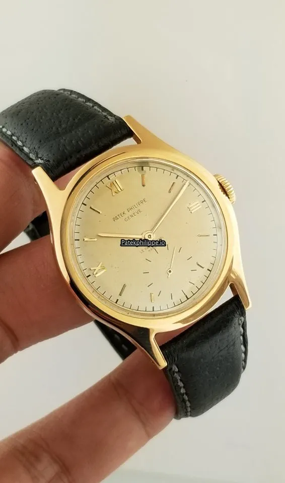 Alternative view of Patek Philippe Calatrava 565 34.7MM Rose Gold Case Manual Winding