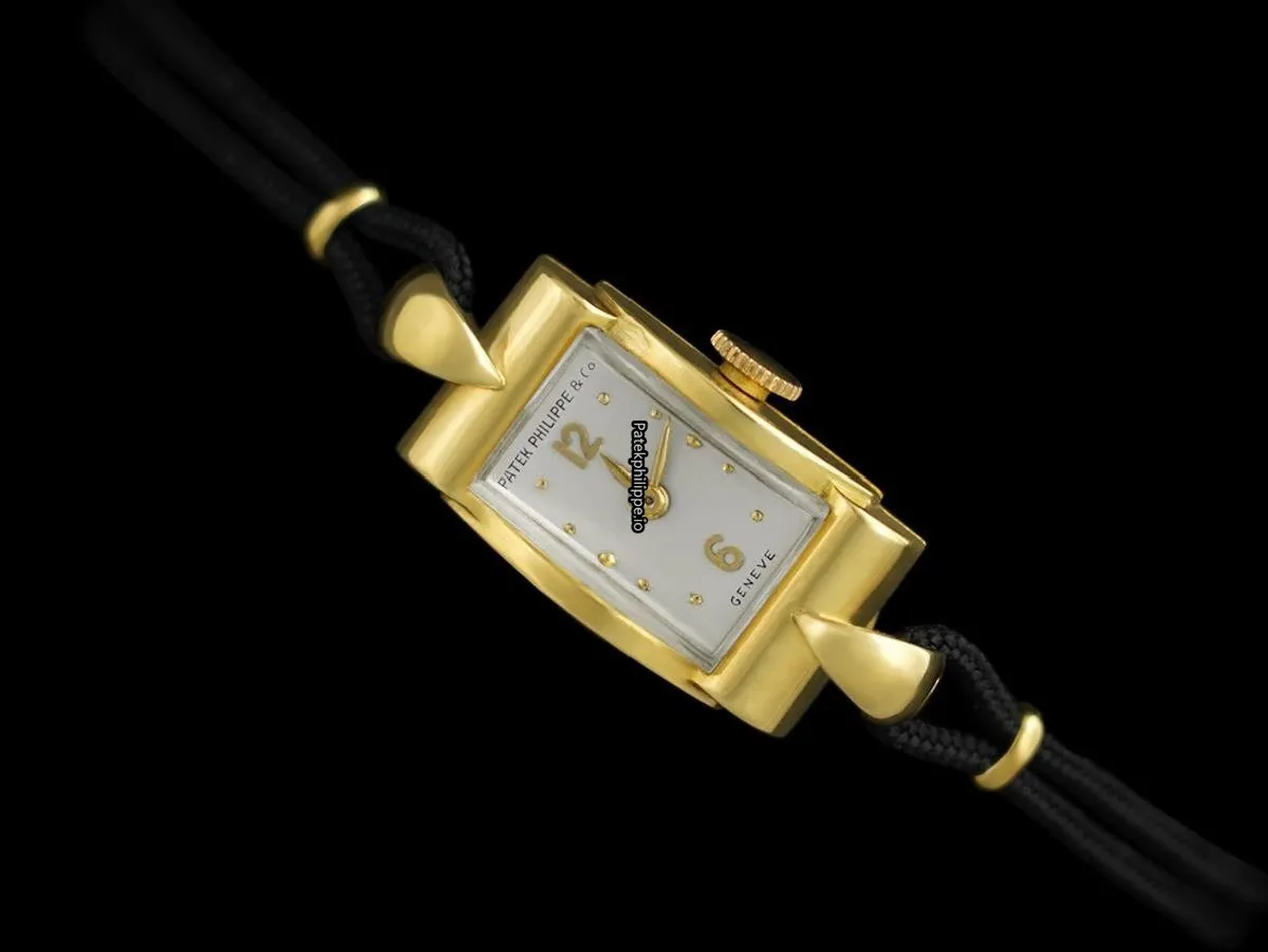 Patek Philippe Vintage 7962 13x33MM Yellow Gold Case Manual Winding