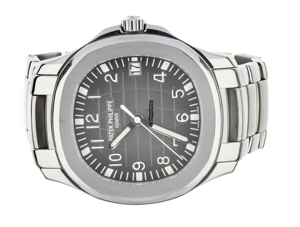 Alternative view of Patek Philippe Aquanaut 5167 40MM Steel Case Automatic
