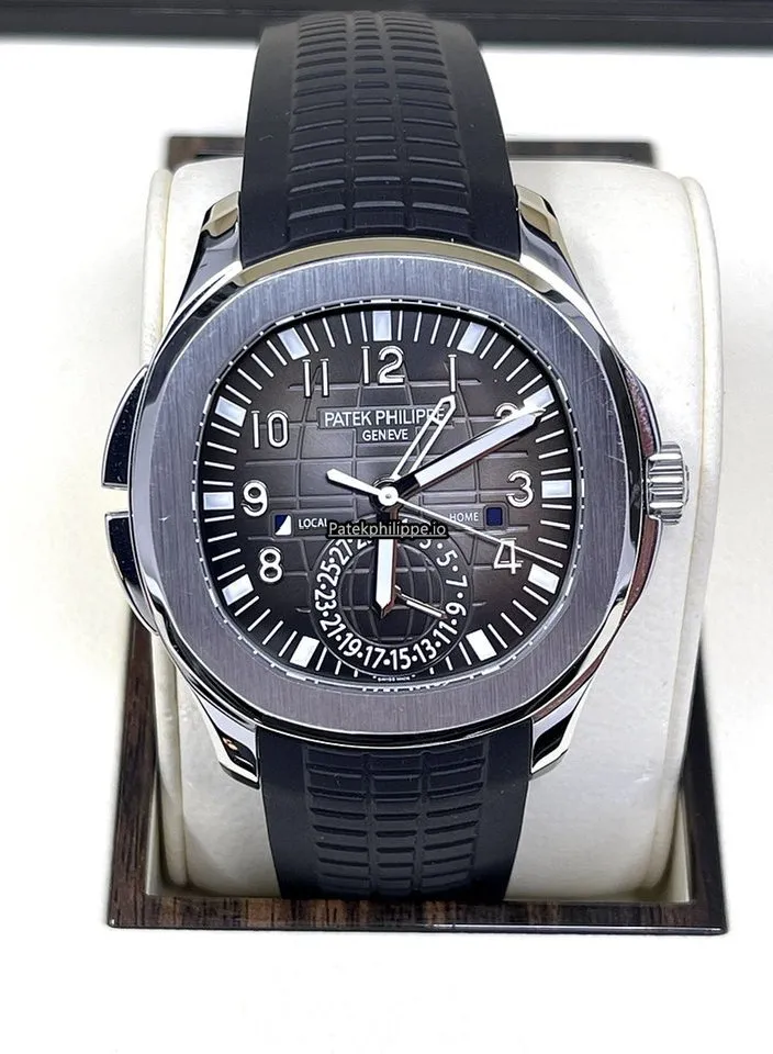 Alternative view of Patek Philippe Aquanaut 5164a-001 40.8MM Steel Case Automatic