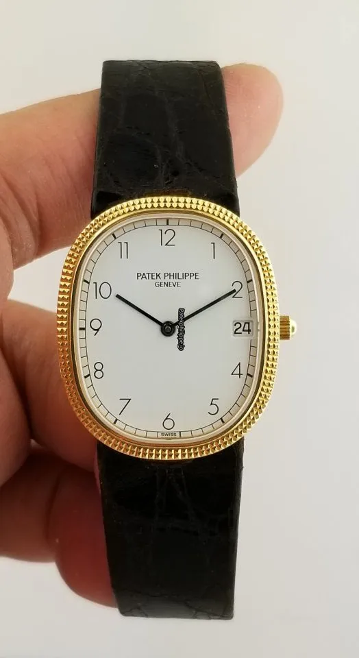 Alternative view of Patek Philippe Golden Ellipse 3931j 27MM Yellow Gold Case Quartz