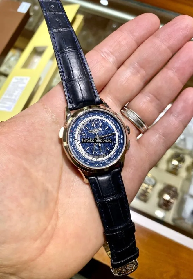 Alternative view of Patek Philippe Complications Chronograph 5930g-010 39.5MM White Gold Case Automatic Movement