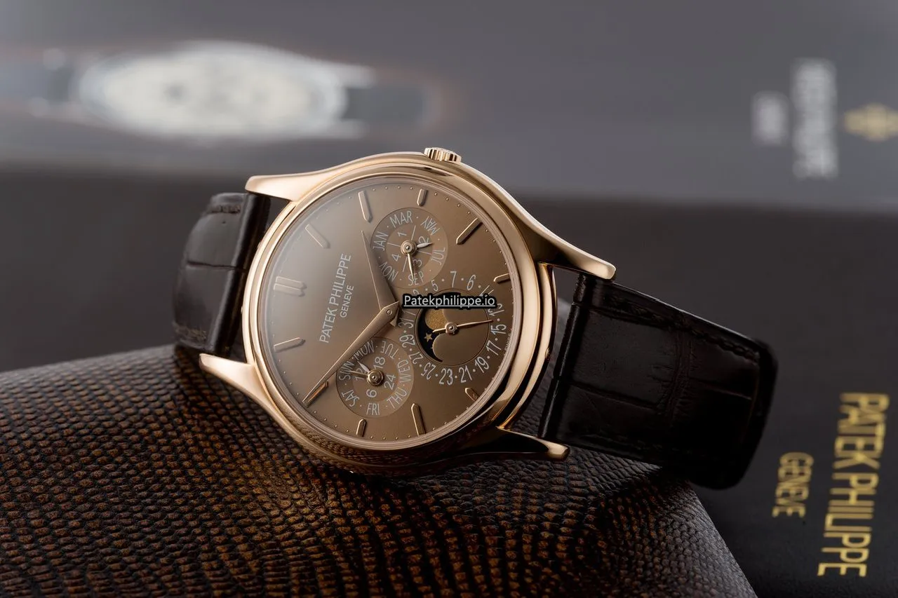 Alternative view of Patek Philippe Perpetual Calendar 5140r-001 37.2MM Rose Gold Case Automatic