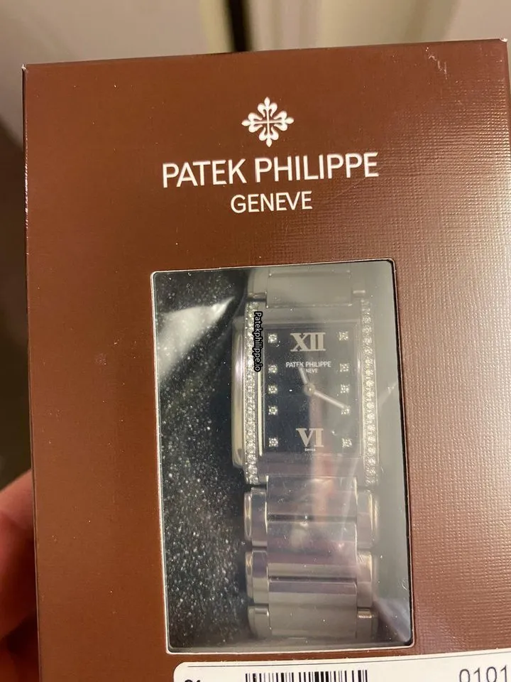 Alternative view of Patek Philippe Twenty-4 4910/10a 25x30MM Steel Case Quartz