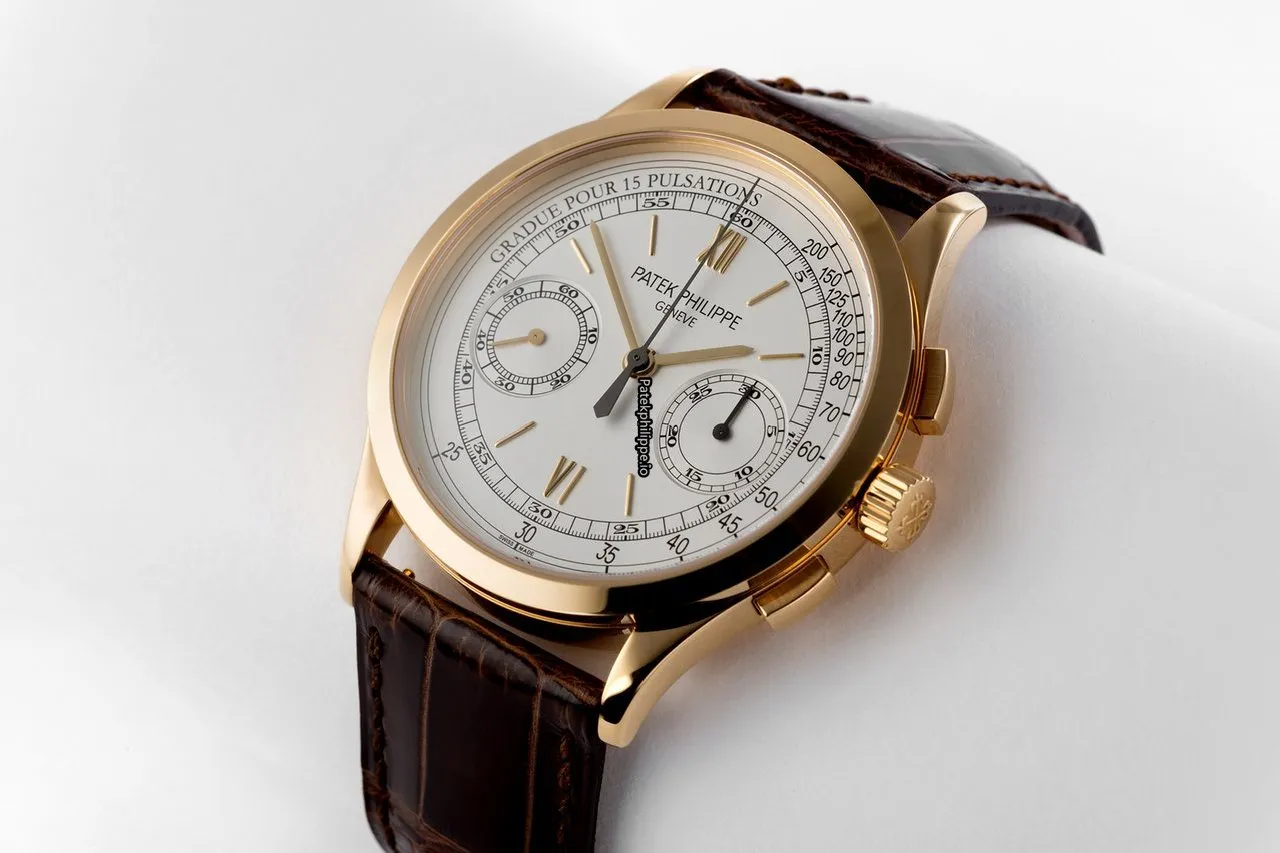 Alternative view of Patek Philippe Chronograph 5170j-001 39MM Yellow Gold Case Manual Winding