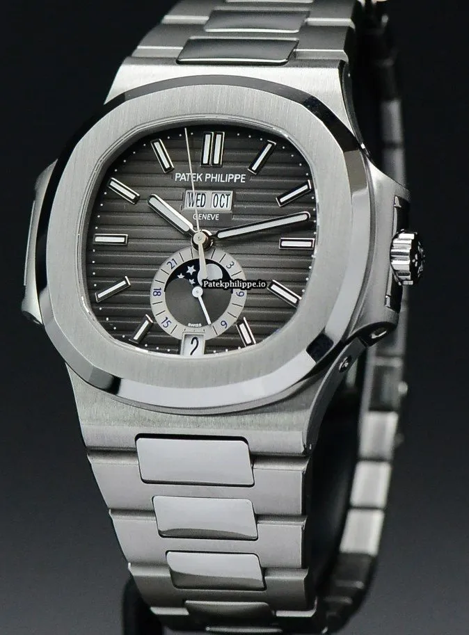 Alternative view of Patek Philippe Nautilus 5726/1a-001 40.5MM Steel Case Automatic