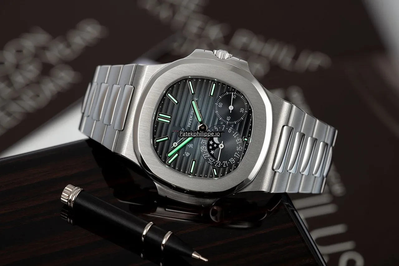 Alternative view of Patek Philippe Nautilus 5712/1a-001 40MM Steel Case Automatic