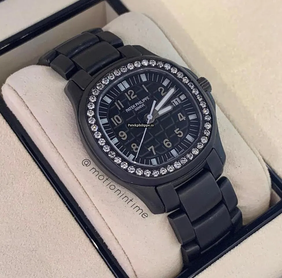 Patek Philippe Aquanaut 5087.1a 35.2MM Steel Case Quartz