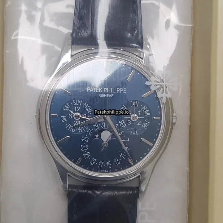Patek Philippe Perpetual Calendar 5140p-001 40MM Platinum Case Automatic