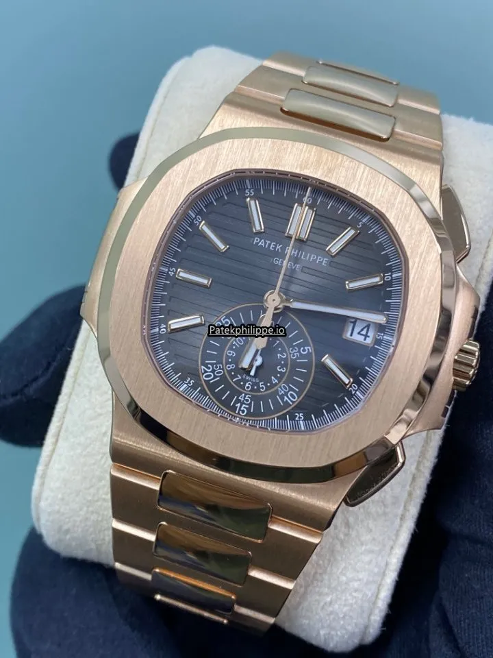 Alternative view of Patek Philippe Nautilus 5980/1r-001 40.5MM Rose Gold Case Automatic