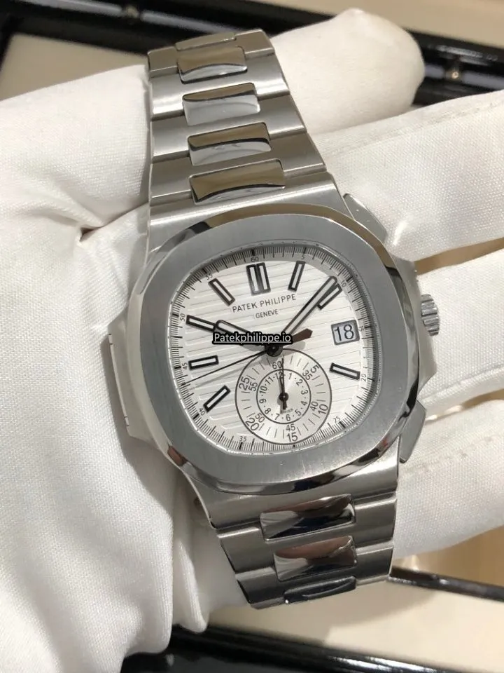 Alternative view of Patek Philippe Nautilus 5980/1a-019 40.5MM Steel Case Automatic