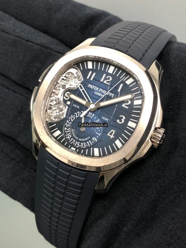 Patek Philippe Aquanaut 5650g-001 40.8MM White Gold Case Automatic